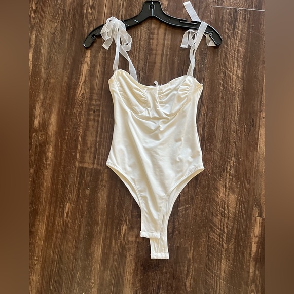 Princess Polly Tops - Princess Polly White Bodysuit with Ribbon Straps 2